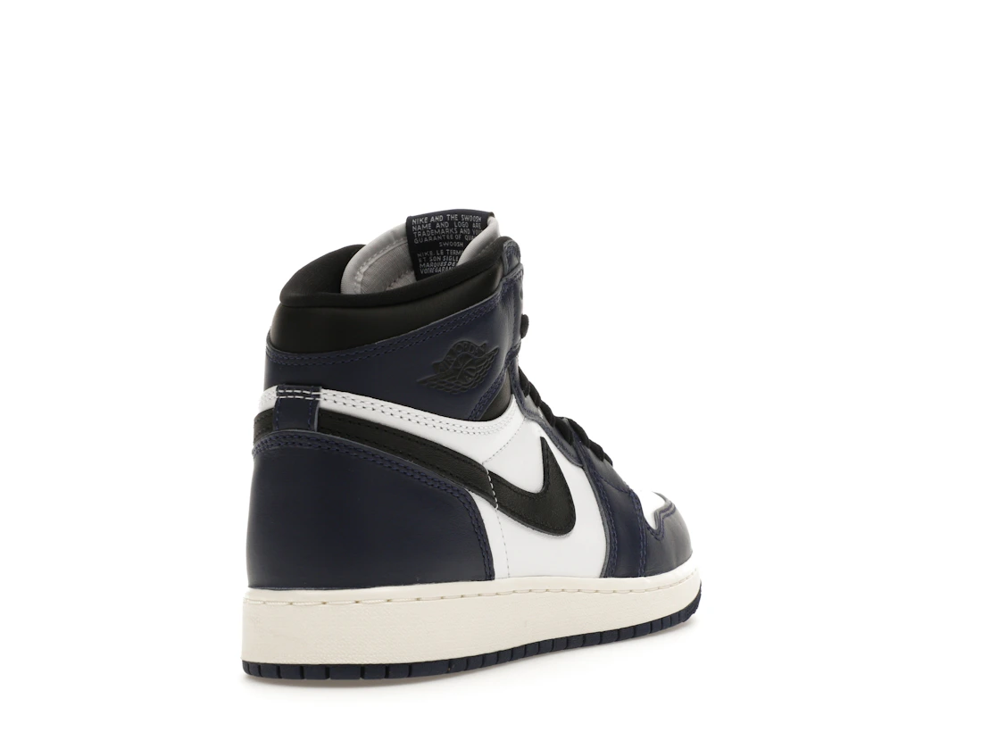 Vue 31 de Jordan 1 Retro High OG Midnight Navy (GS)