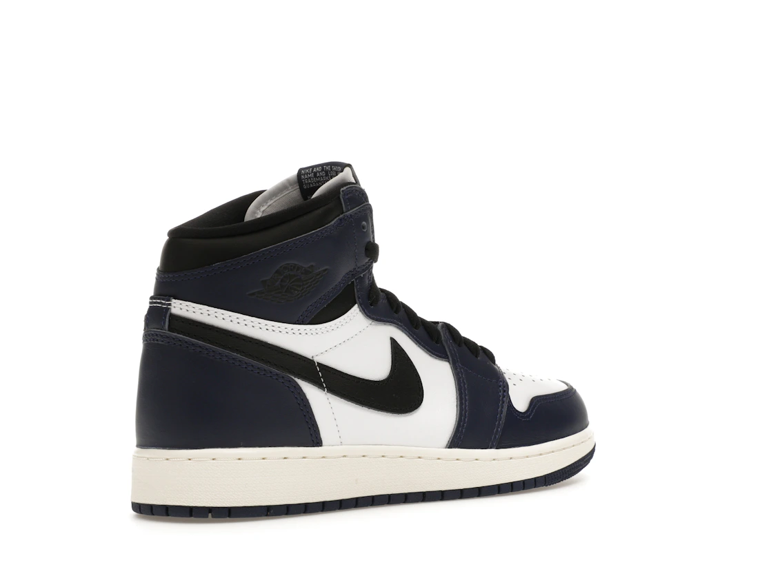 Vue 33 de Jordan 1 Retro High OG Midnight Navy (GS)