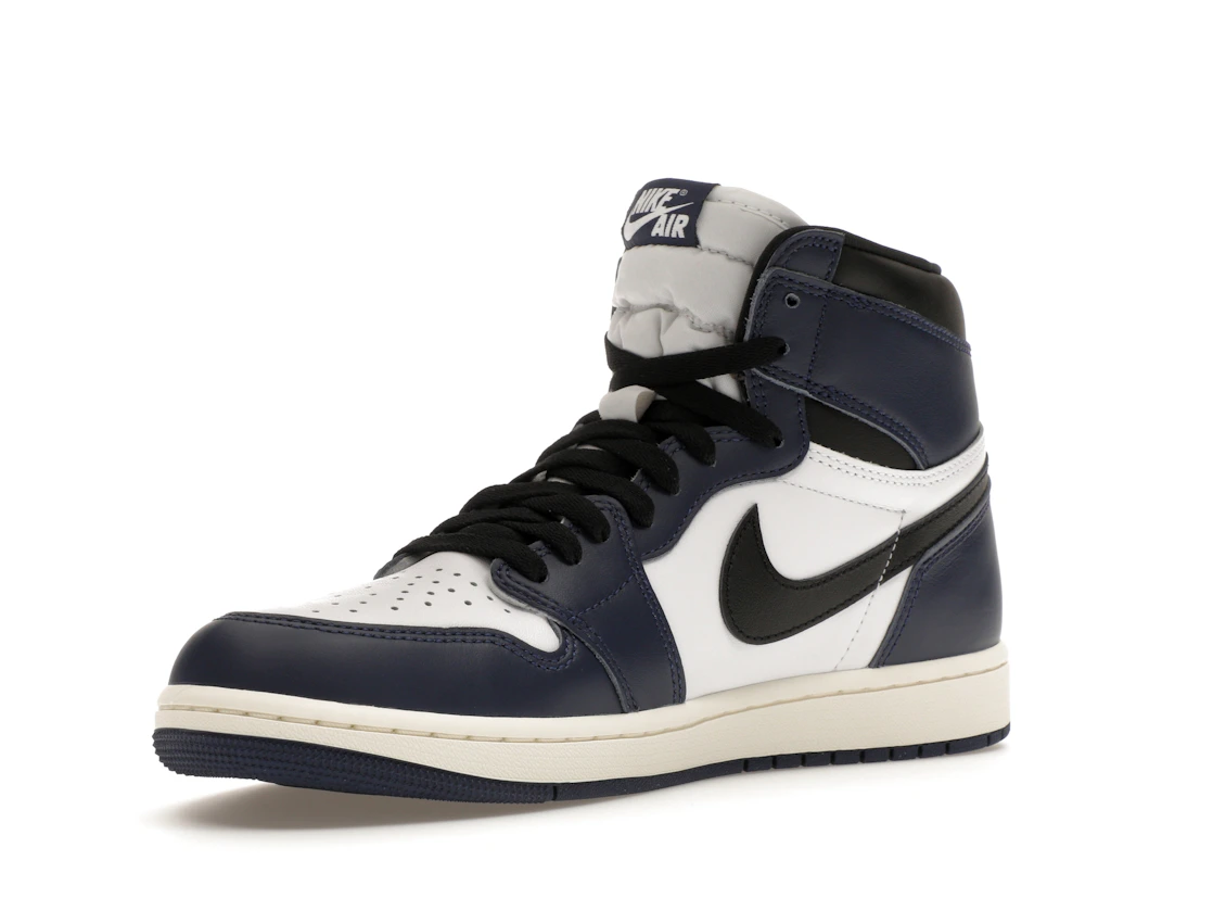Vue 15 de Jordan 1 Retro High OG Midnight Navy