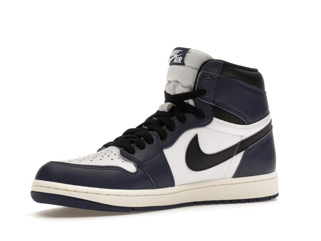 Vue 16 de Jordan 1 Retro High OG Midnight Navy
