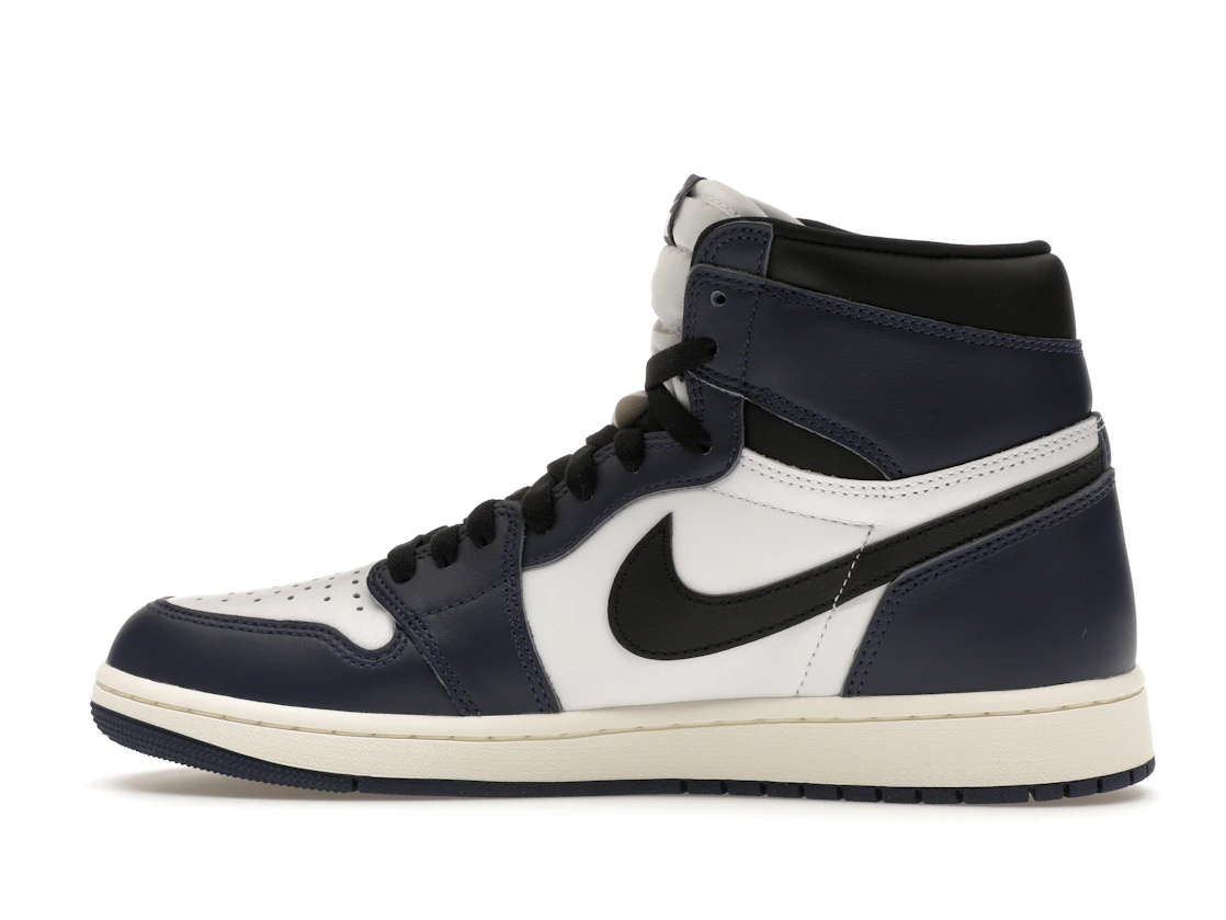 Vue 20 de Jordan 1 Retro High OG Midnight Navy