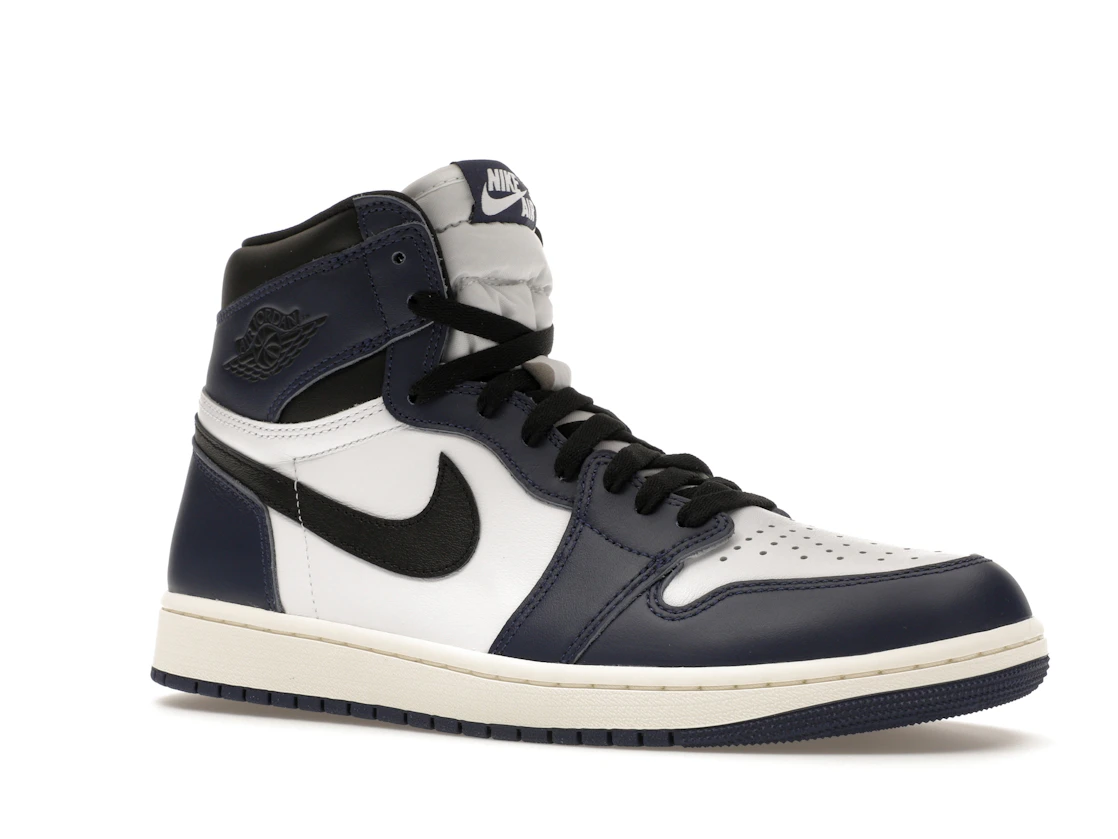 Vue 4 de Jordan 1 Retro High OG Midnight Navy
