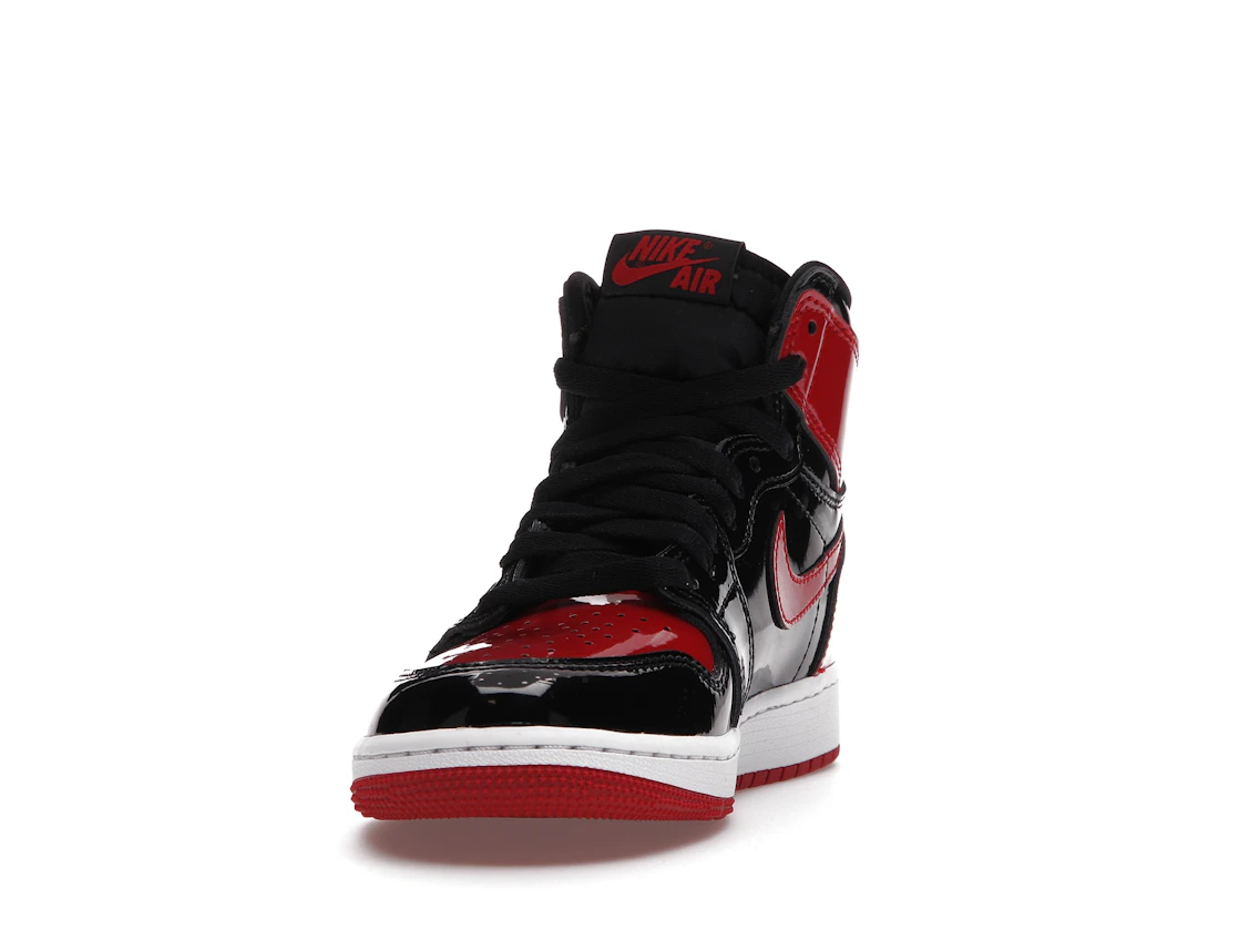 Vue 12 de Jordan 1 Retro High OG Patent Bred (GS)