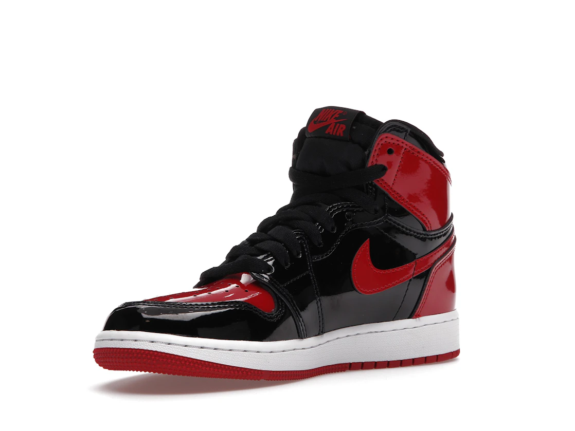 Vue 15 de Jordan 1 Retro High OG Patent Bred (GS)