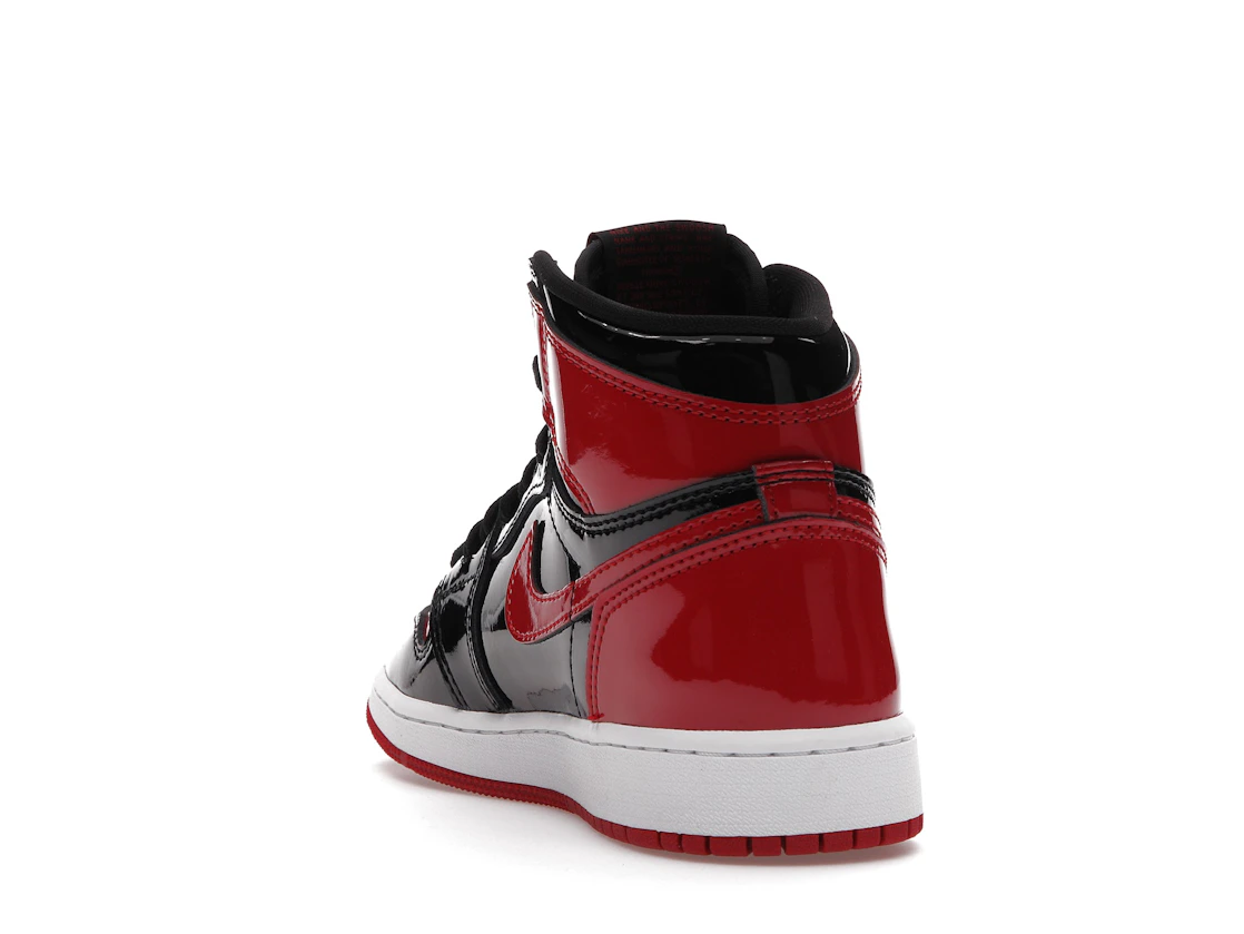 Vue 26 de Jordan 1 Retro High OG Patent Bred (GS)