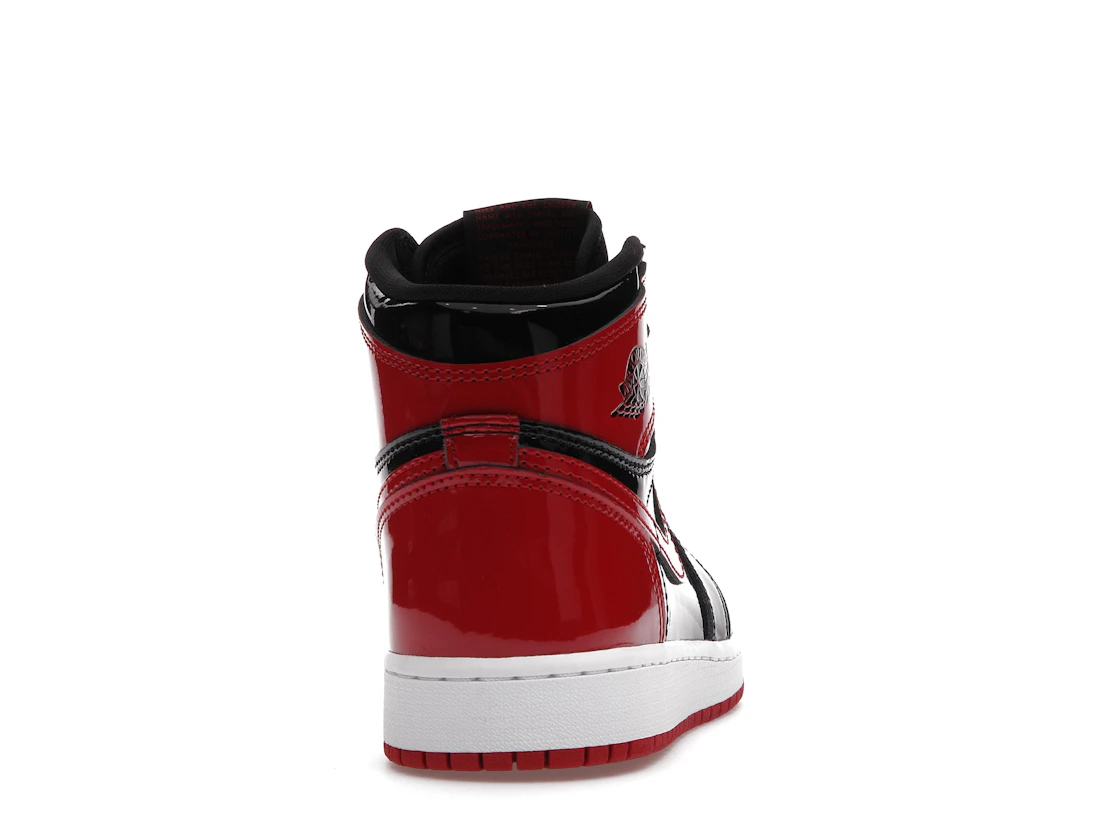 Vue 29 de Jordan 1 Retro High OG Patent Bred (GS)