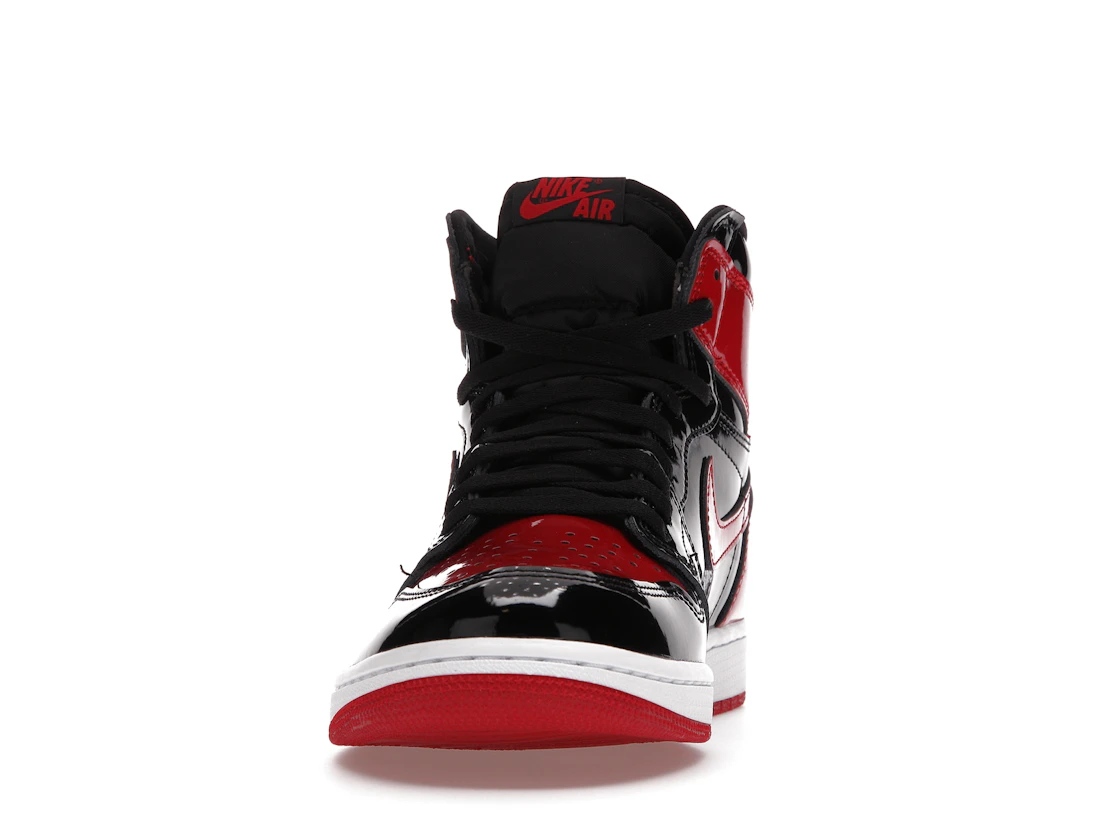 Vue 11 de Jordan 1 Retro High OG Patent Bred