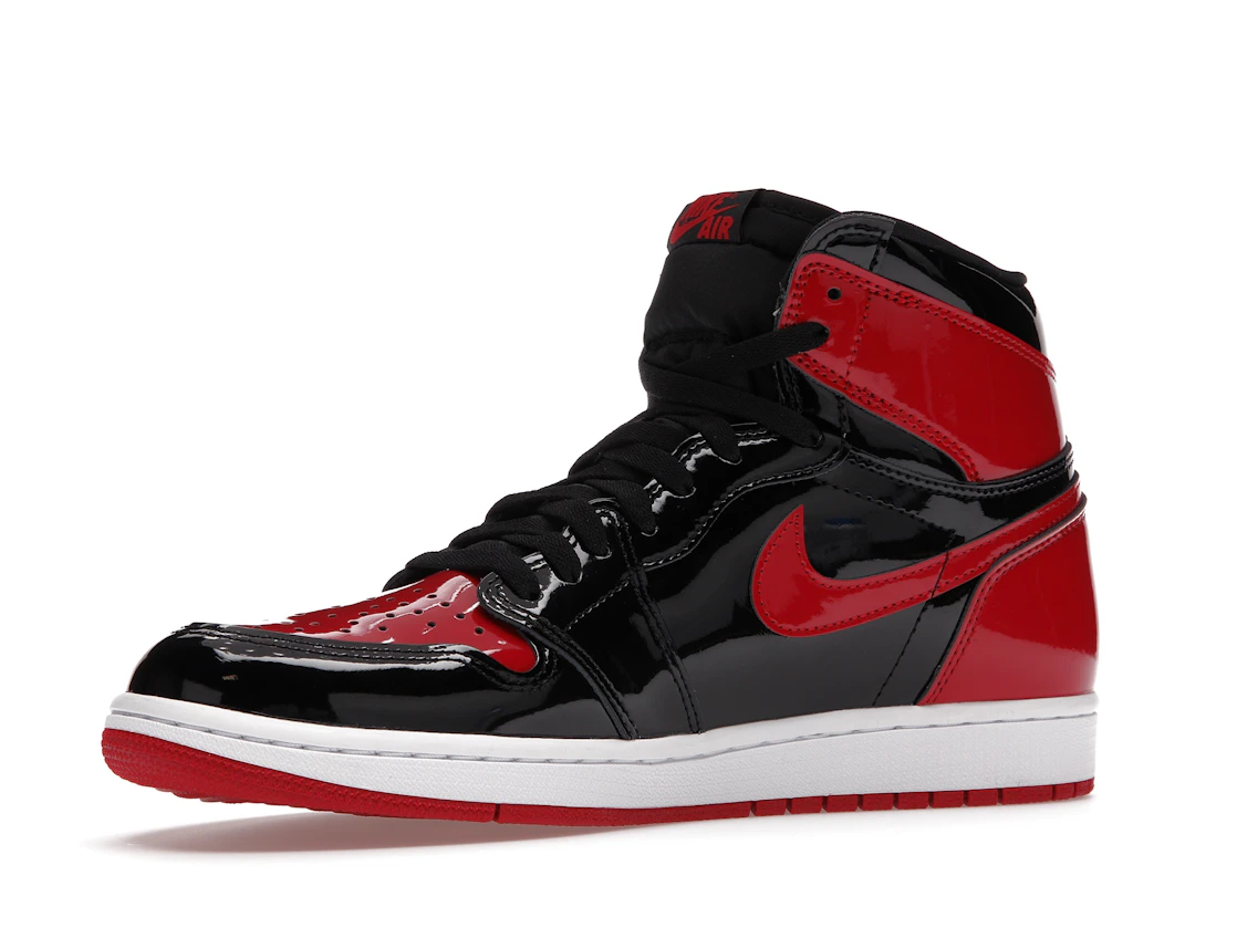 Vue 16 de Jordan 1 Retro High OG Patent Bred