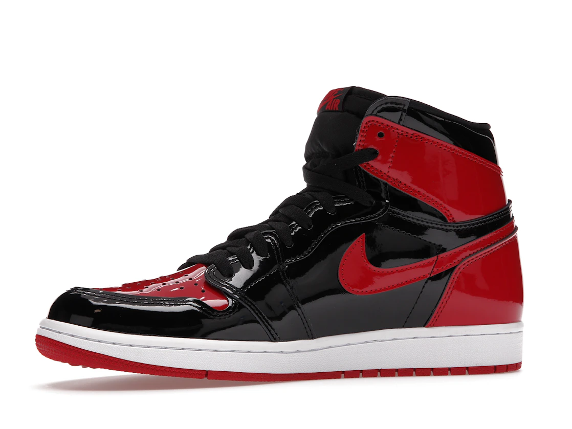 Vue 17 de Jordan 1 Retro High OG Patent Bred