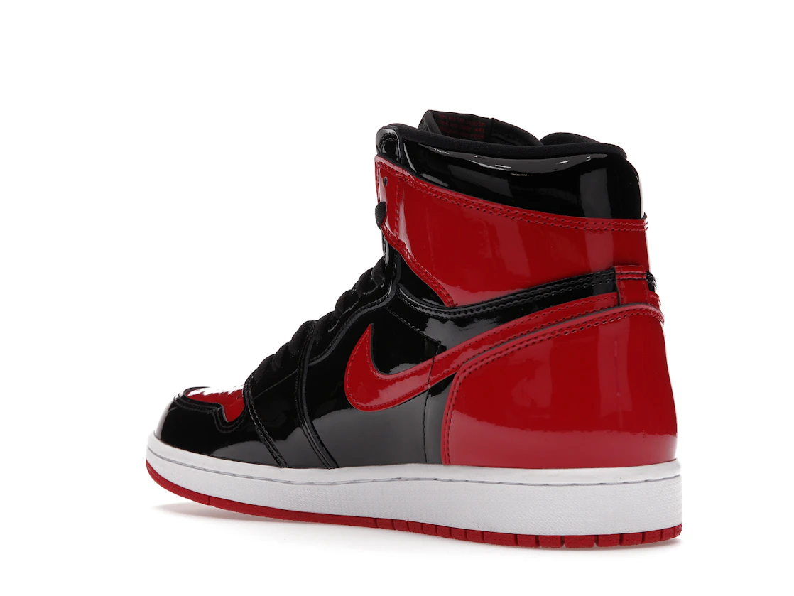 Vue 24 de Jordan 1 Retro High OG Patent Bred