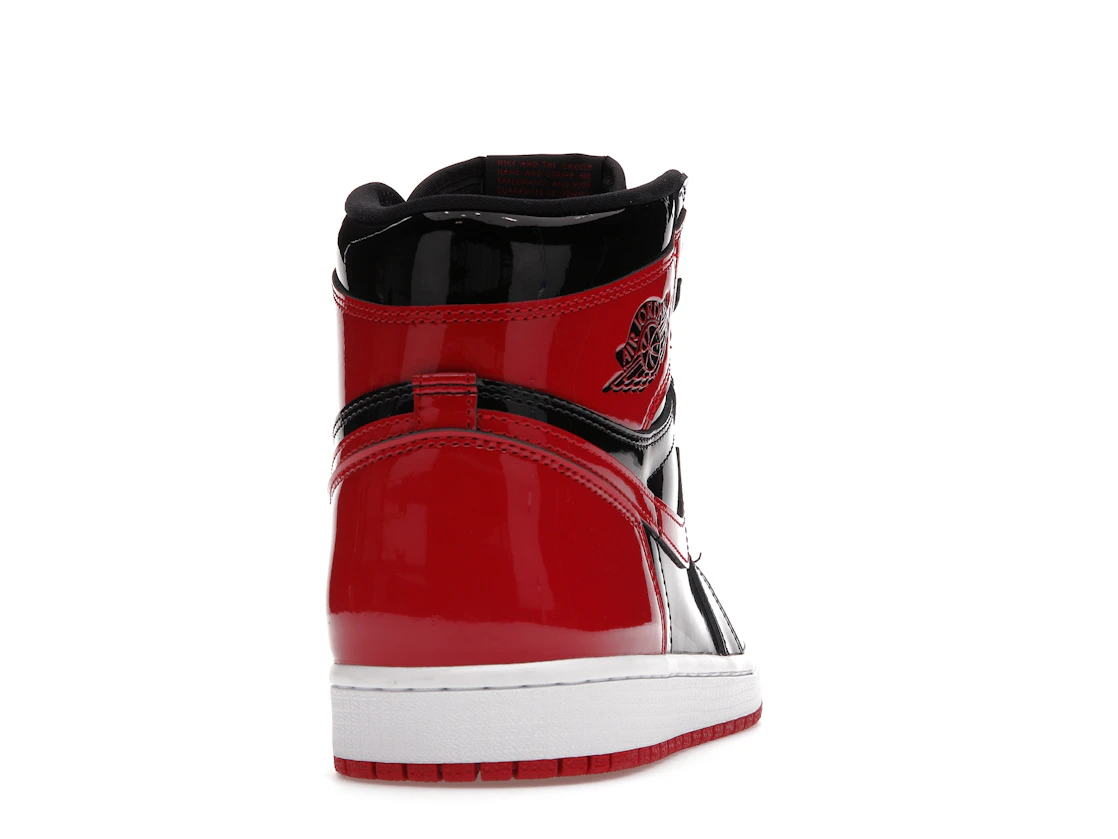 Vue 29 de Jordan 1 Retro High OG Patent Bred