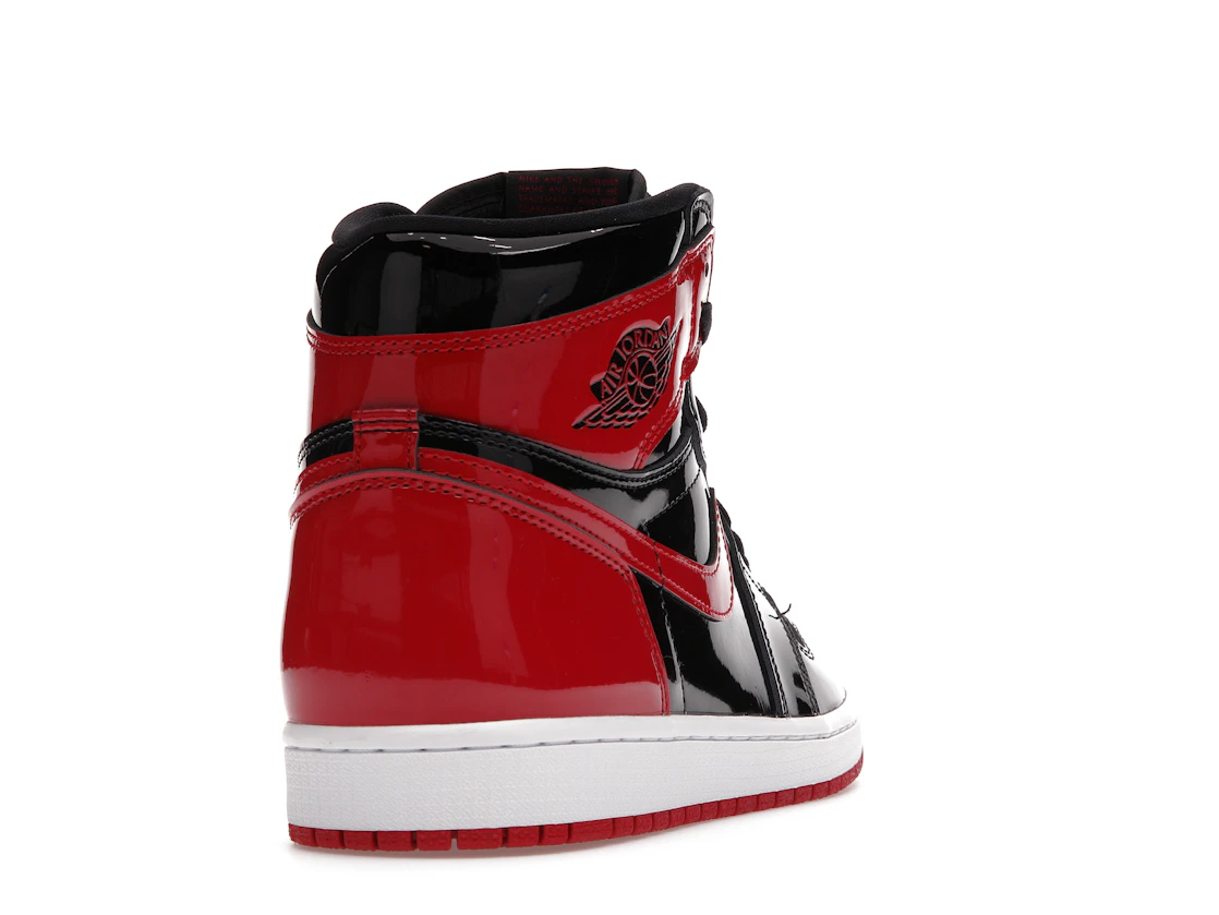 Vue 30 de Jordan 1 Retro High OG Patent Bred