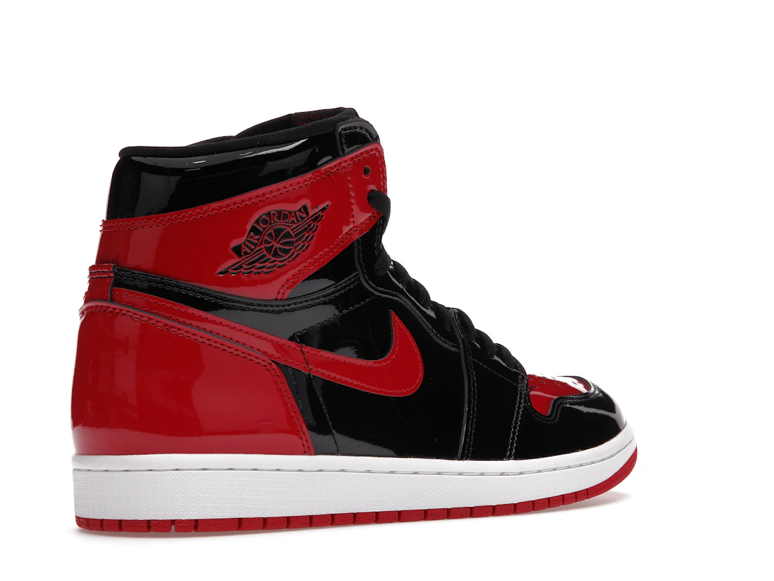 Vue 33 de Jordan 1 Retro High OG Patent Bred