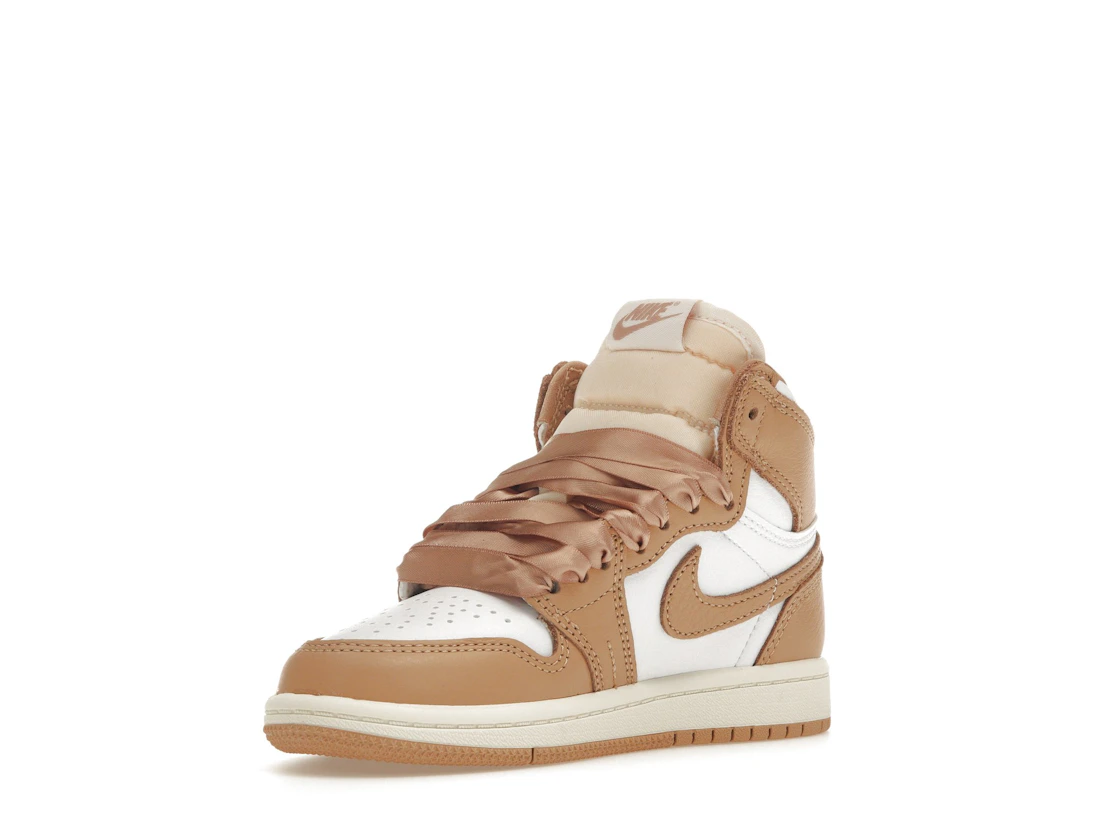 Vue 15 de Jordan 1 Retro High OG Praline (PS)