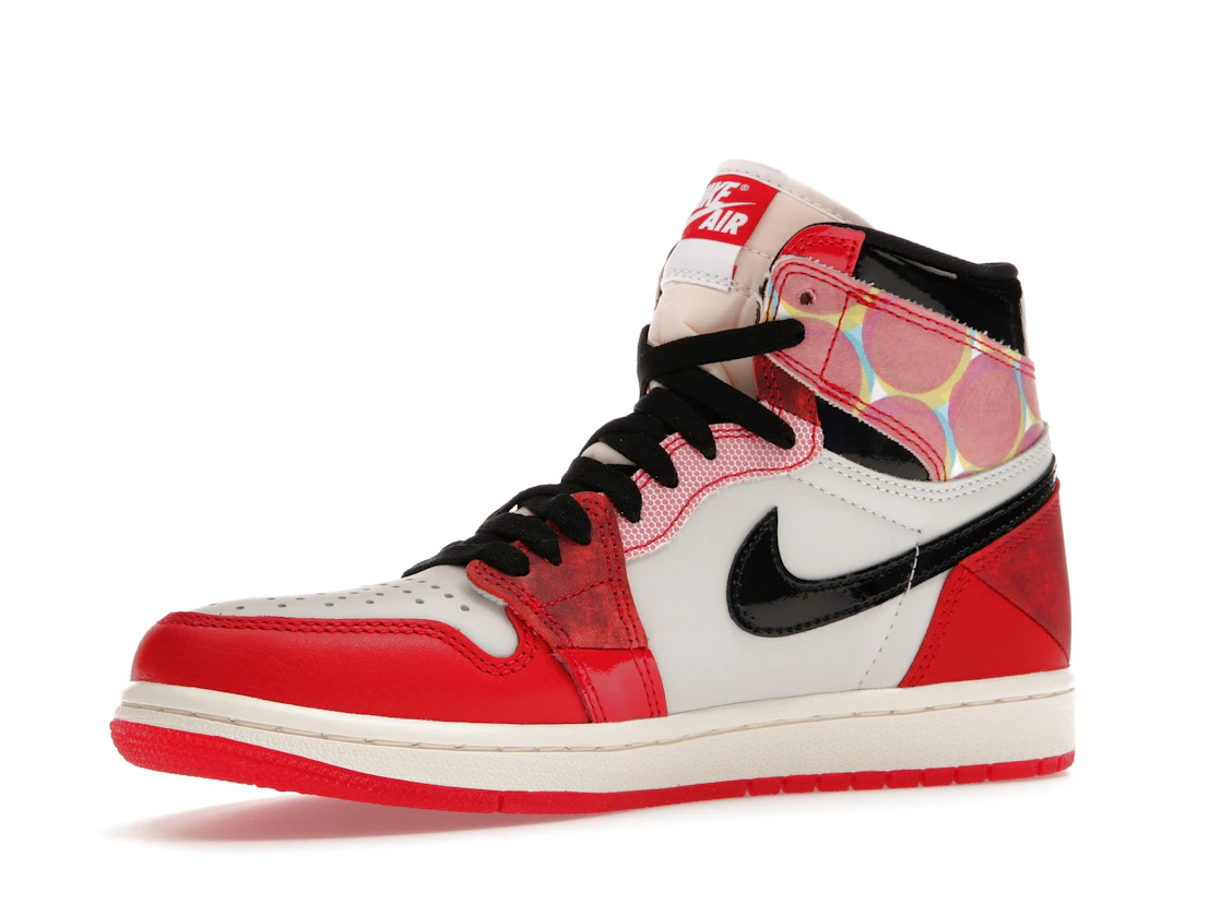 Vue 16 de Jordan 1 Retro High OG Spider-Man Across the Spider-Verse