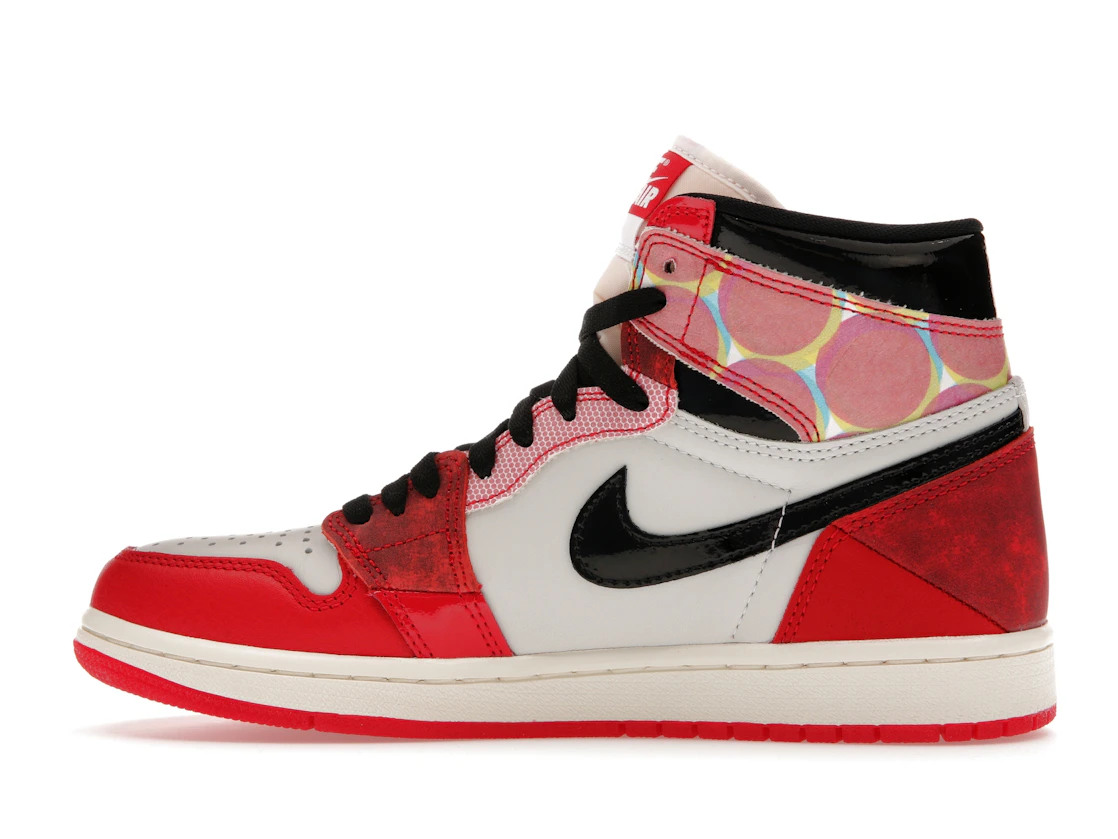 Vue 20 de Jordan 1 Retro High OG Spider-Man Across the Spider-Verse