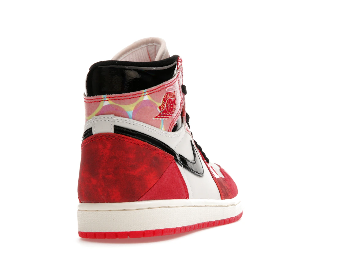 Vue 30 de Jordan 1 Retro High OG Spider-Man Across the Spider-Verse