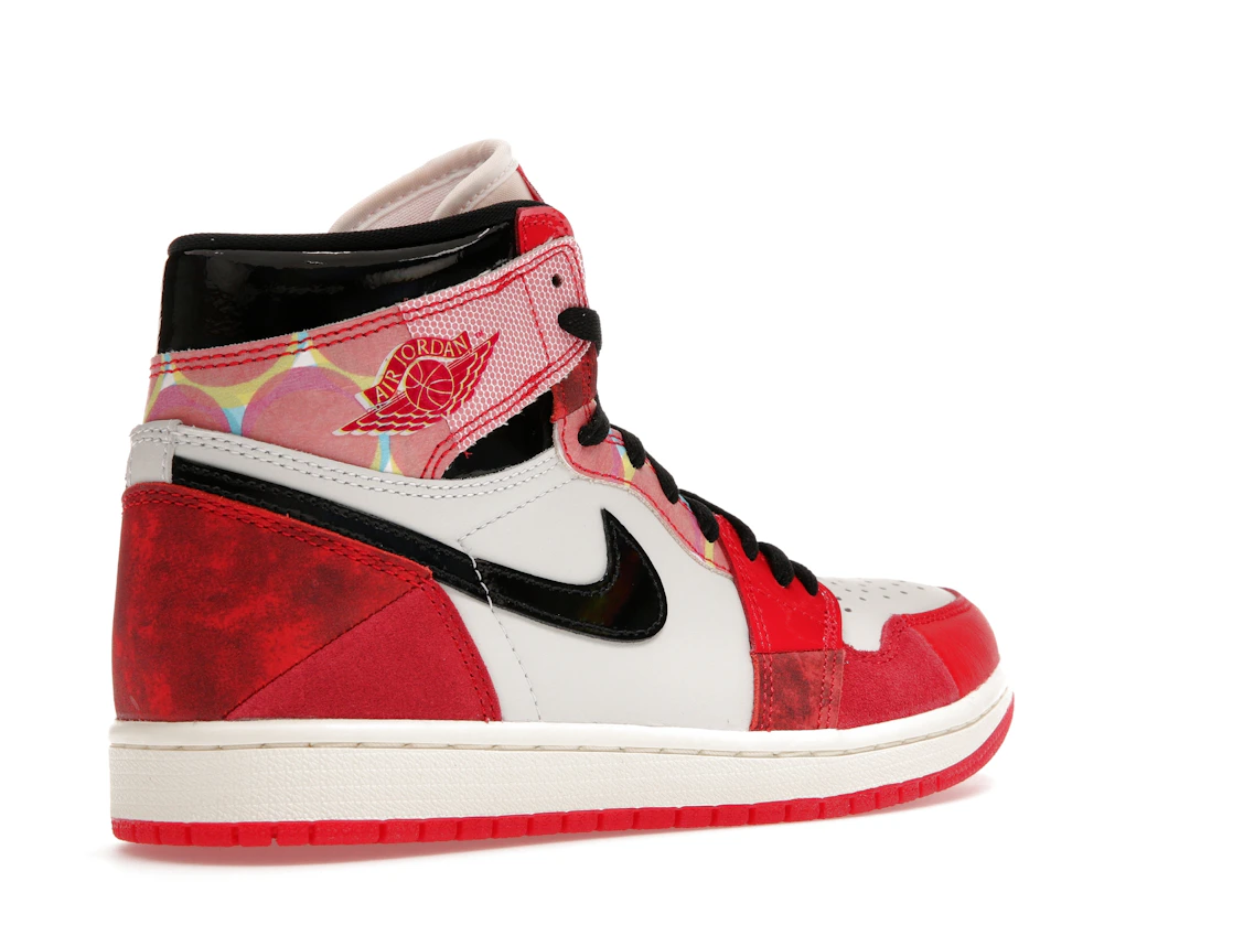 Vue 33 de Jordan 1 Retro High OG Spider-Man Across the Spider-Verse