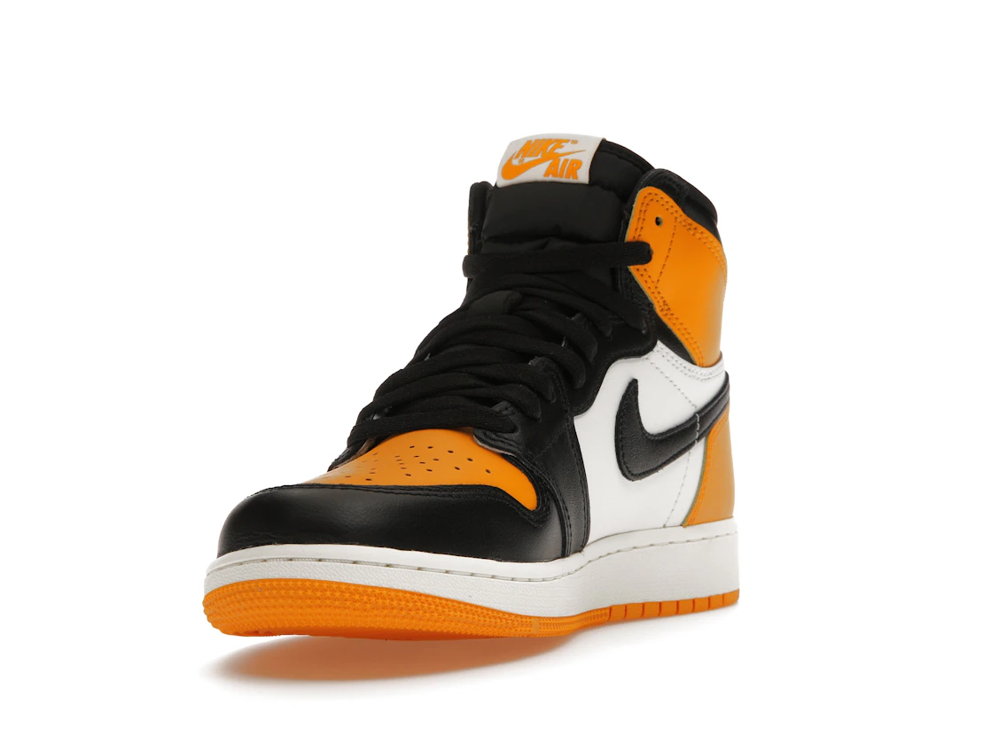 Vue 13 de Jordan 1 Retro High OG Taxi (GS)