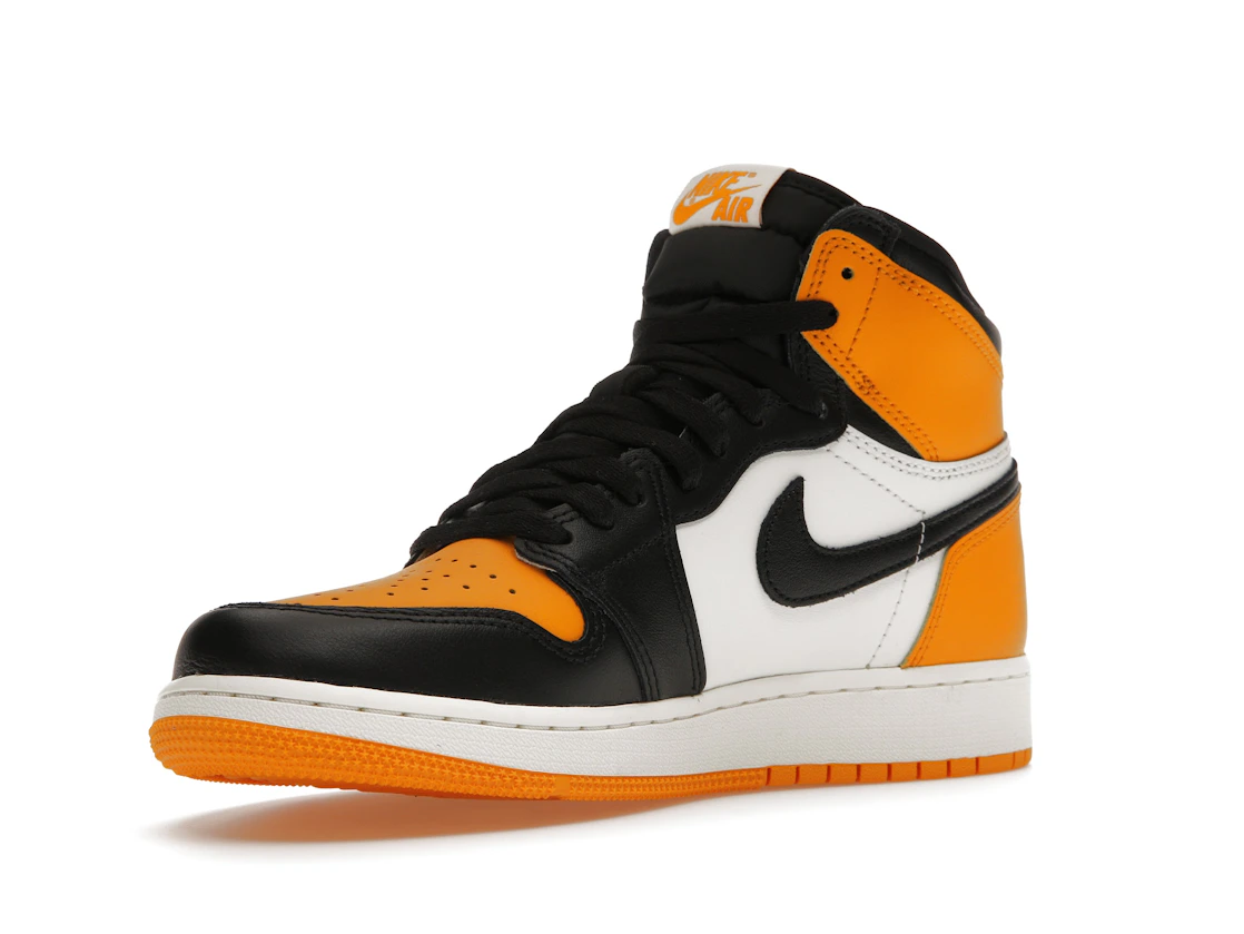 Vue 15 de Jordan 1 Retro High OG Taxi (GS)