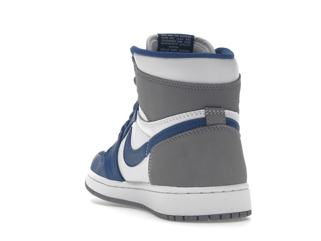 Vue 26 de Jordan 1 Retro High OG True Blue