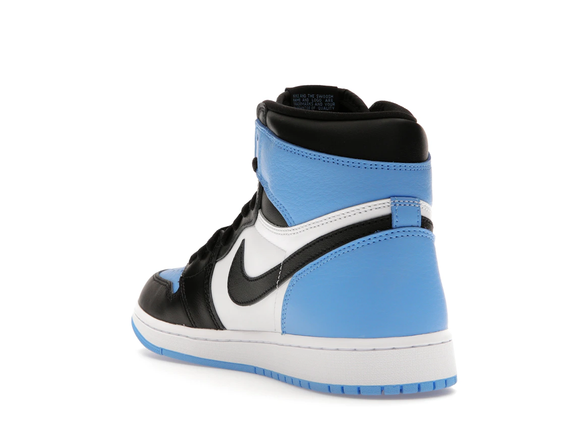 Vue 25 de Jordan 1 Retro High OG UNC Toe