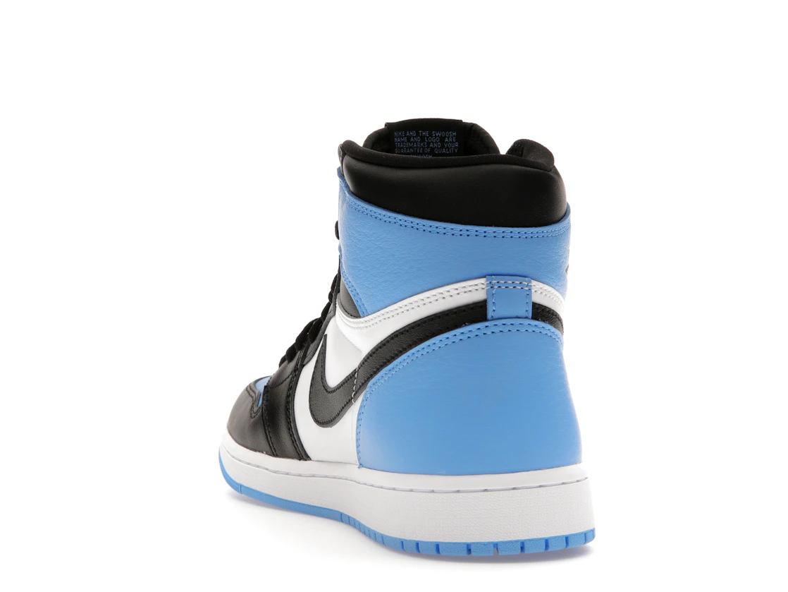 Vue 26 de Jordan 1 Retro High OG UNC Toe