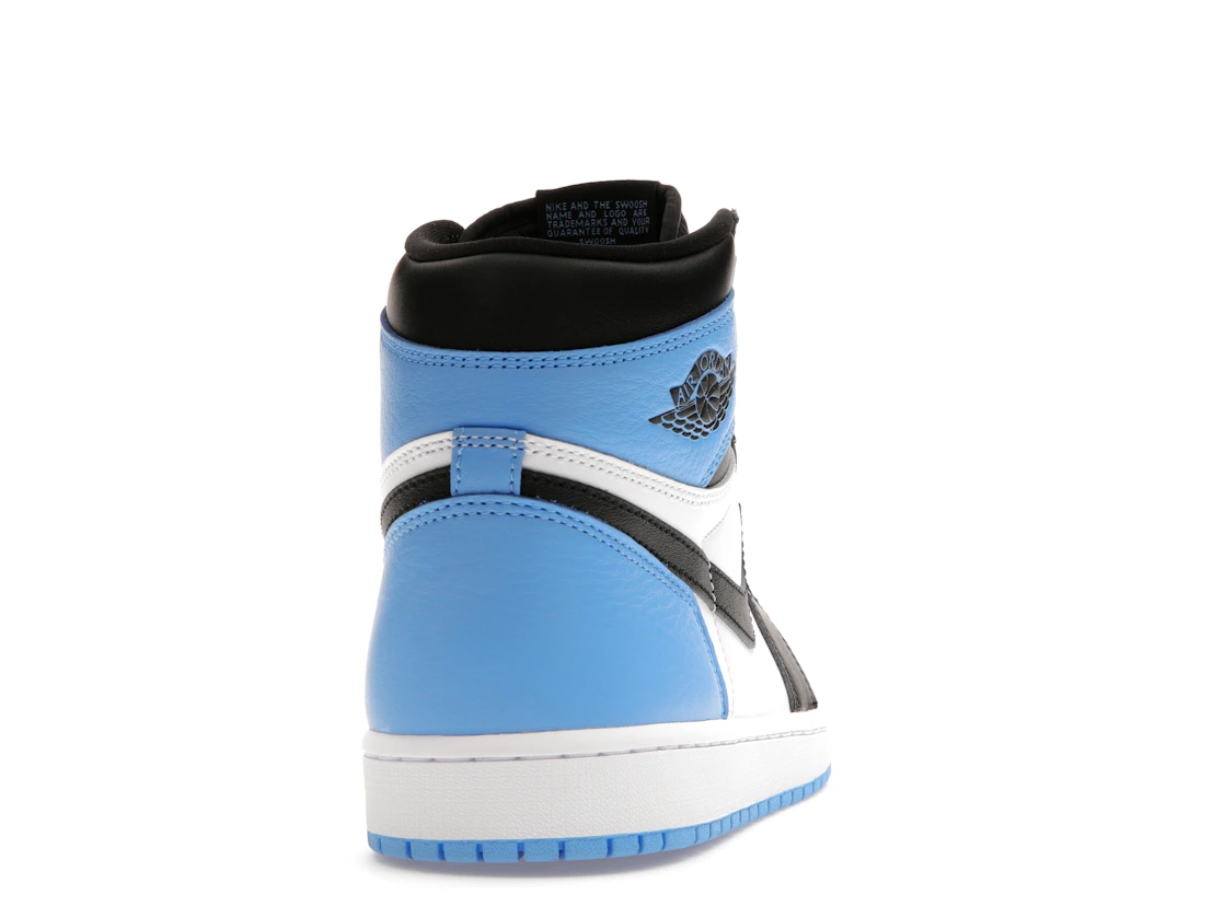 Vue 29 de Jordan 1 Retro High OG UNC Toe