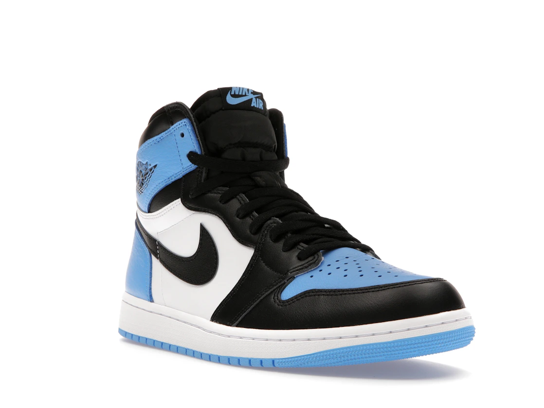 Vue 6 de Jordan 1 Retro High OG UNC Toe