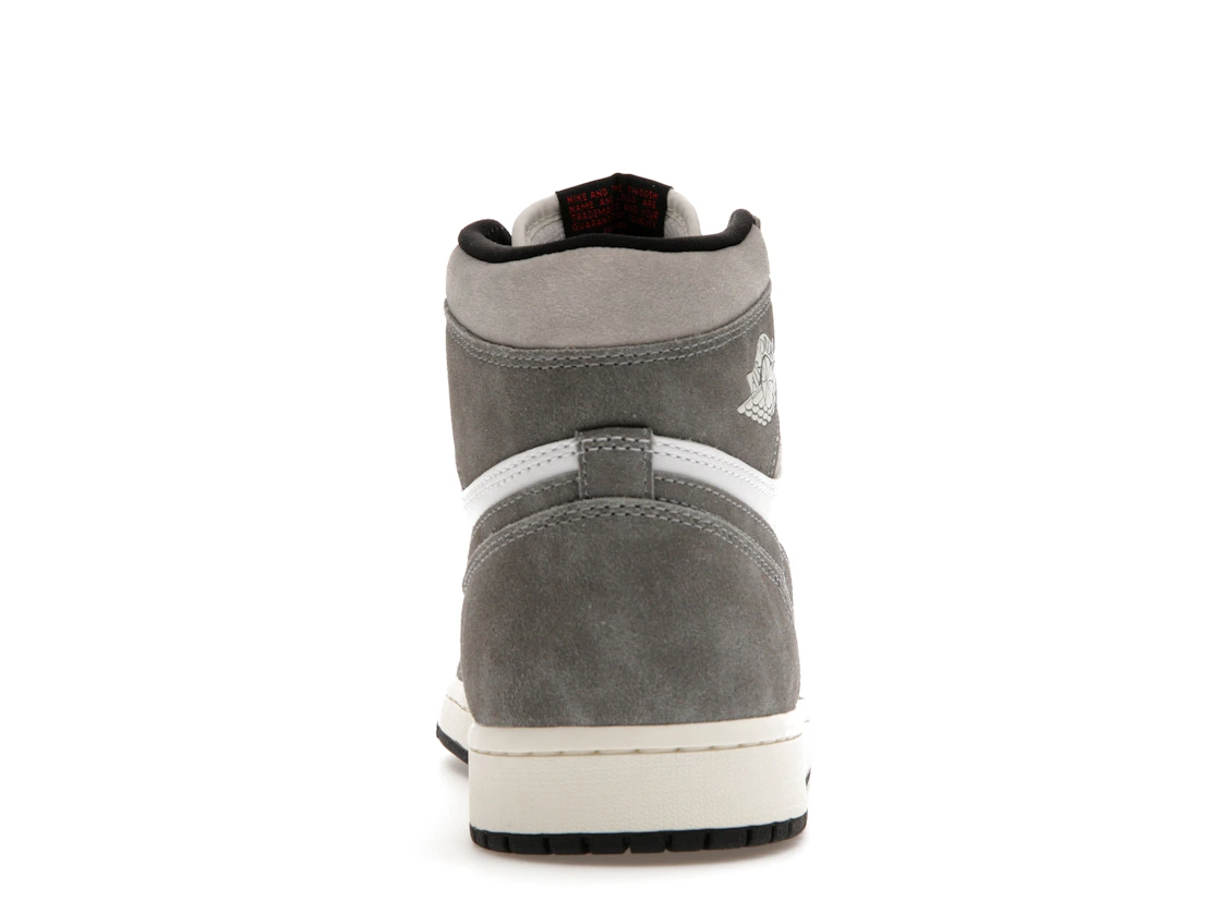 Vue 28 de Jordan 1 Retro High OG Washed Black