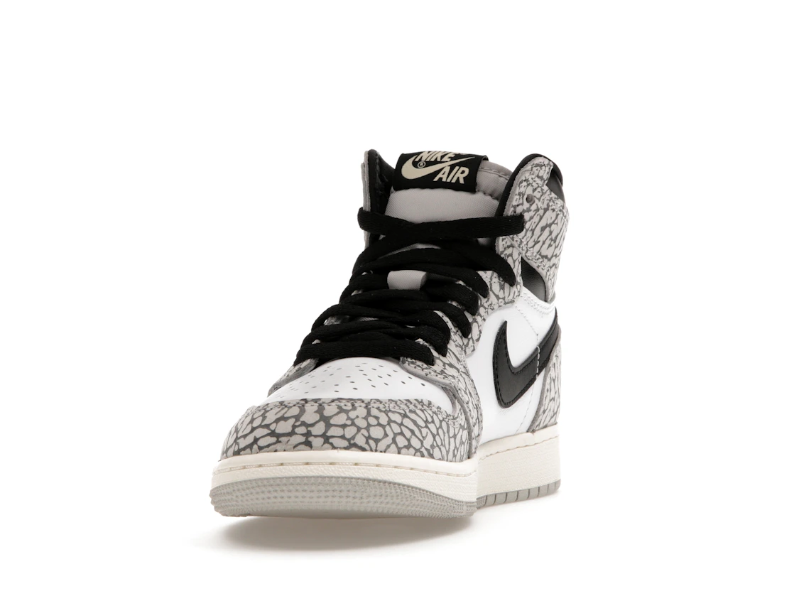 Vue 12 de Jordan 1 Retro High OG White Cement (GS)