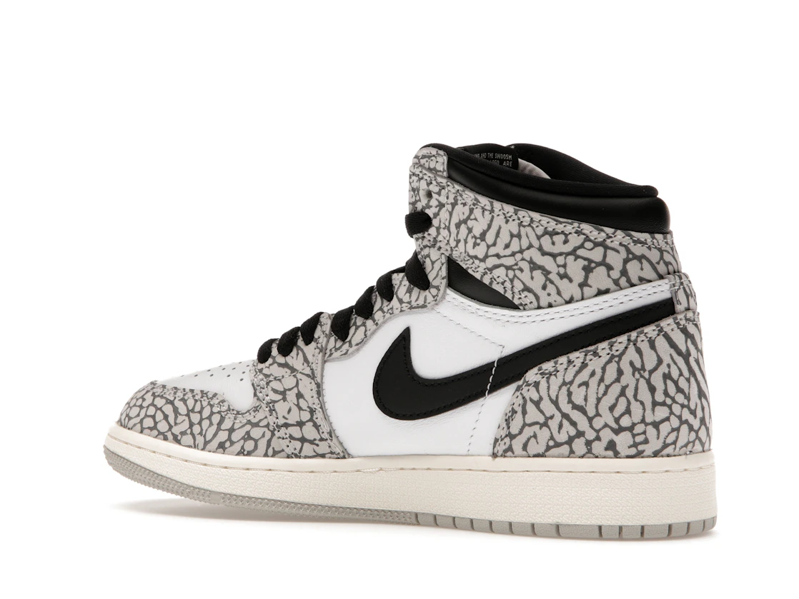 Vue 22 de Jordan 1 Retro High OG White Cement (GS)
