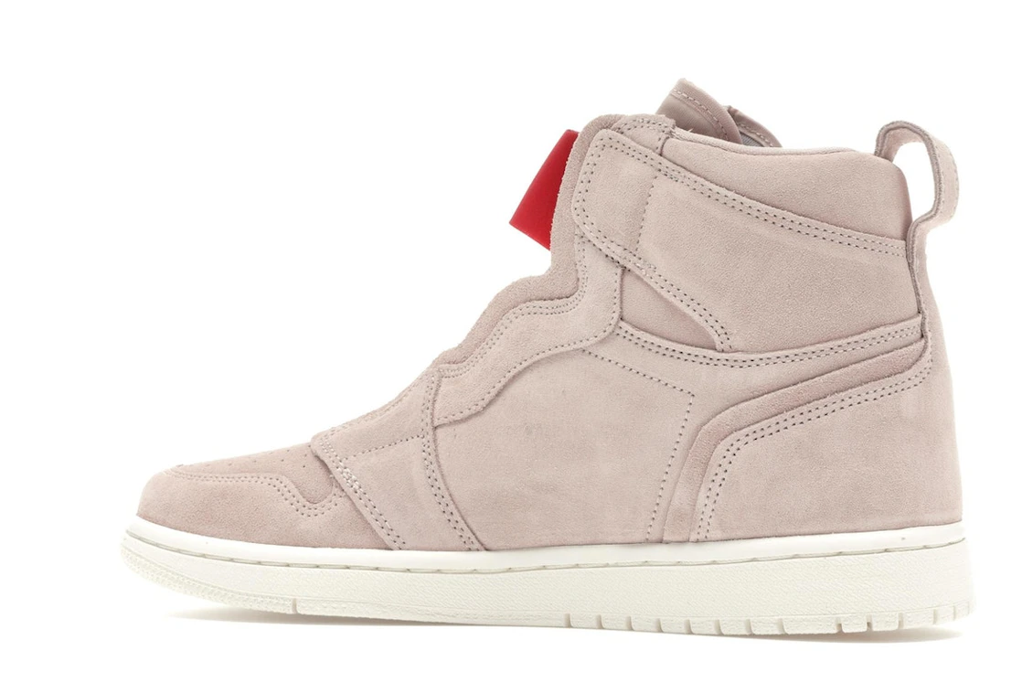 Vue 22 de Jordan 1 Retro High Zip Particle Beige 