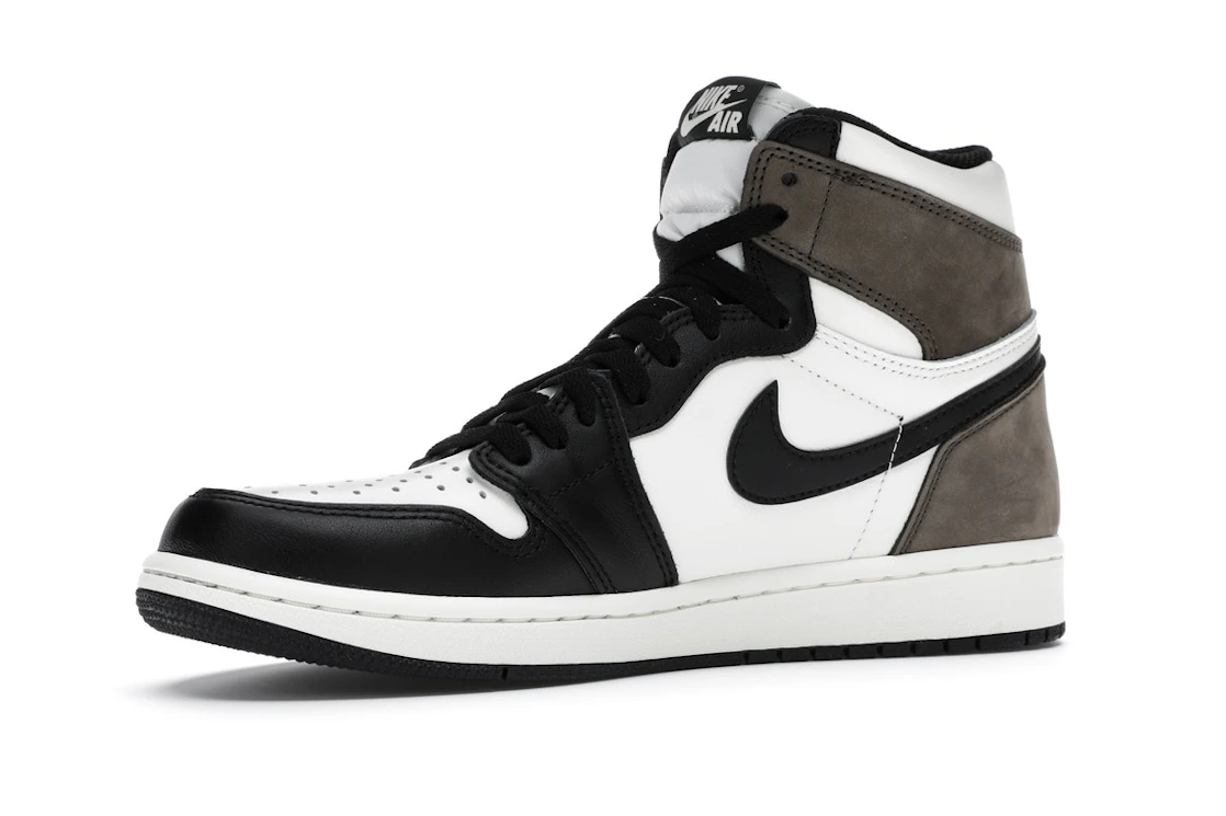Vue 16 de Jordan 1 Retro High Dark Mocha