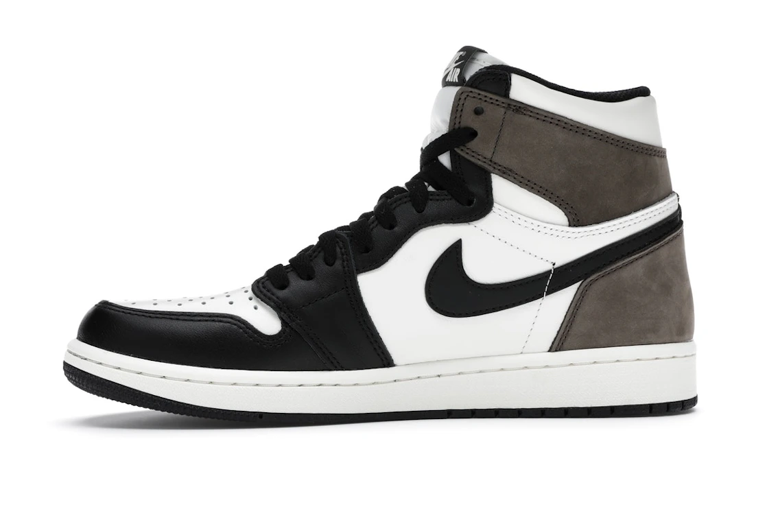 Vue 18 de Jordan 1 Retro High Dark Mocha
