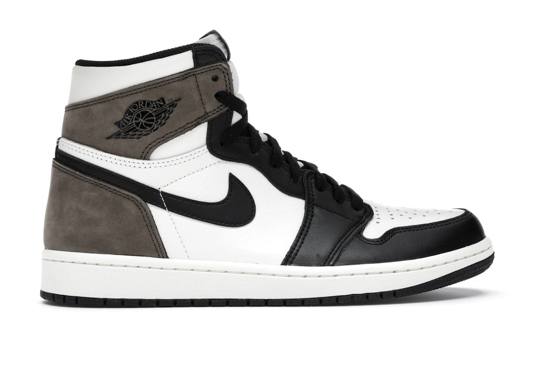 Vue 36 de Jordan 1 Retro High Dark Mocha