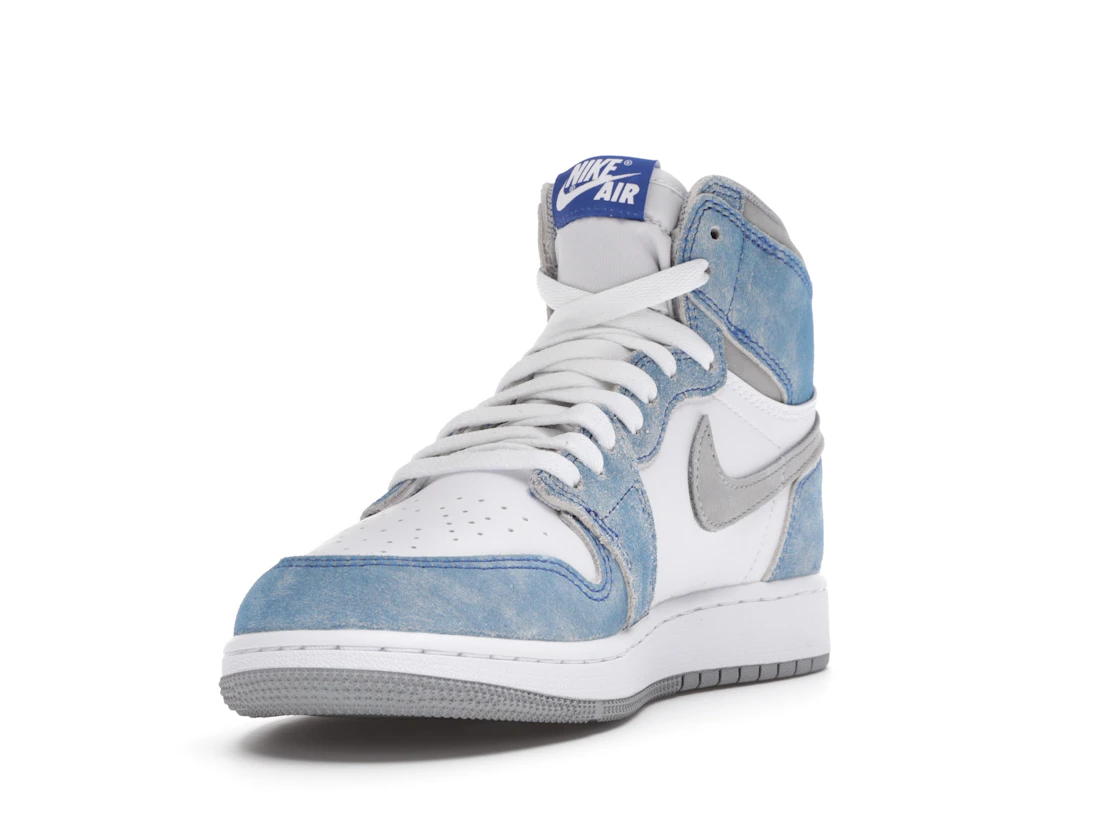 Vue 13 de Jordan 1 Retro High Hyper Royal Smoke Grey (GS)