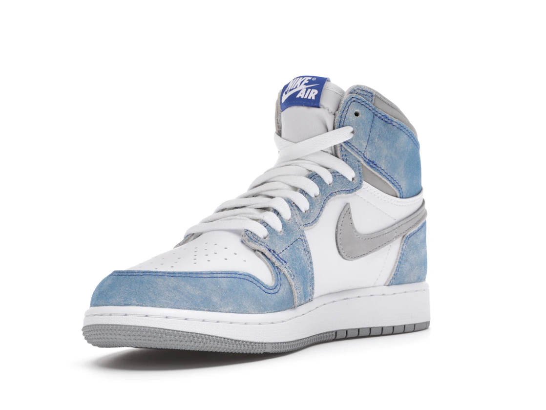 Vue 14 de Jordan 1 Retro High Hyper Royal Smoke Grey (GS)