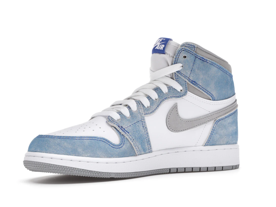 Vue 16 de Jordan 1 Retro High Hyper Royal Smoke Grey (GS)