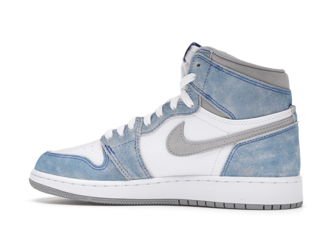 Vue 21 de Jordan 1 Retro High Hyper Royal Smoke Grey (GS)