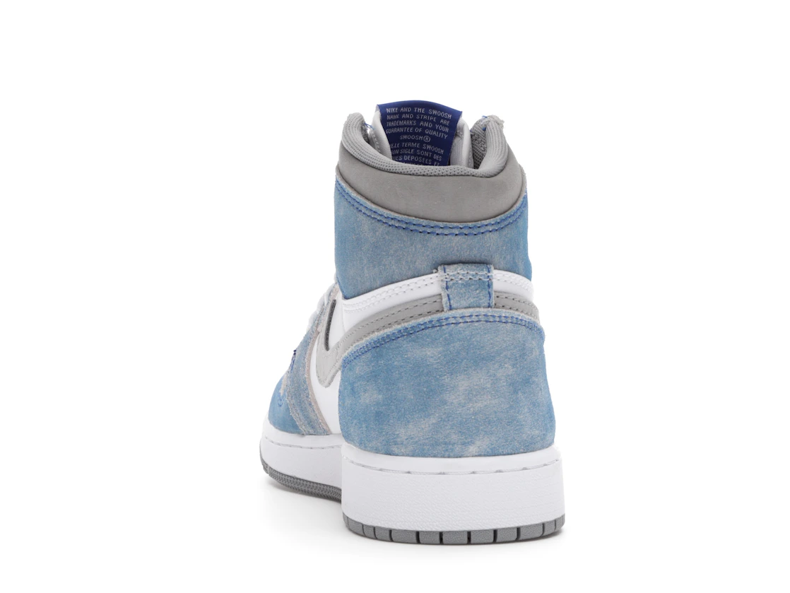Vue 27 de Jordan 1 Retro High Hyper Royal Smoke Grey (GS)