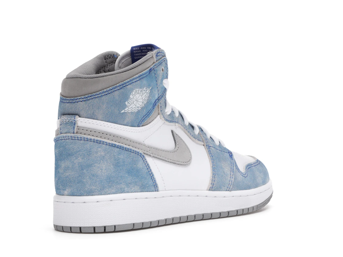 Vue 32 de Jordan 1 Retro High Hyper Royal Smoke Grey (GS)