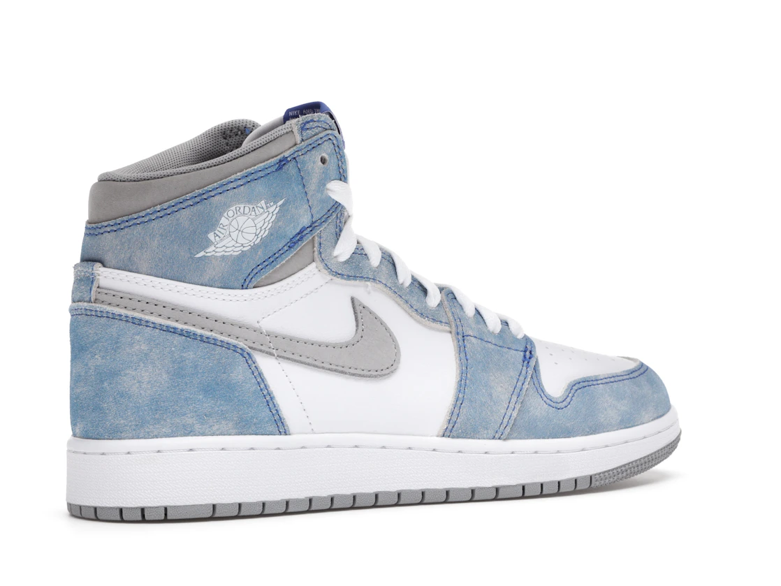 Vue 34 de Jordan 1 Retro High Hyper Royal Smoke Grey (GS)