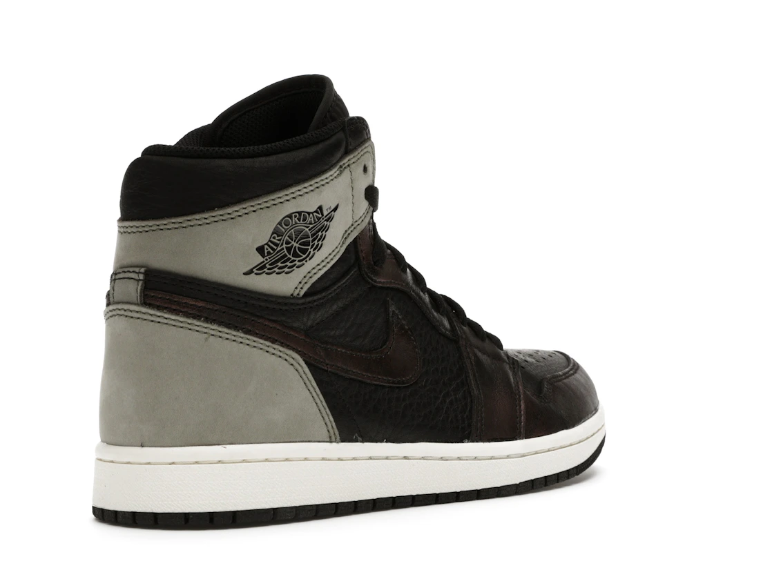 Vue 32 de Jordan 1 Retro High Light Army Rust Shadow Patina