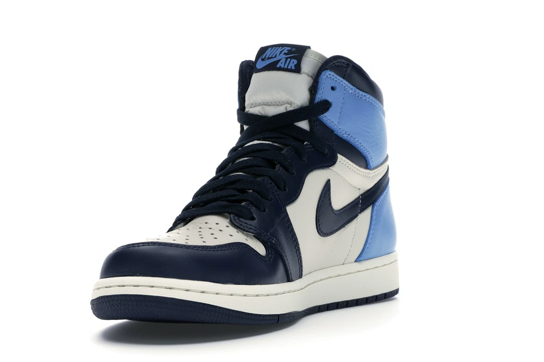 Vue 13 de Jordan 1 Retro High Obsidian