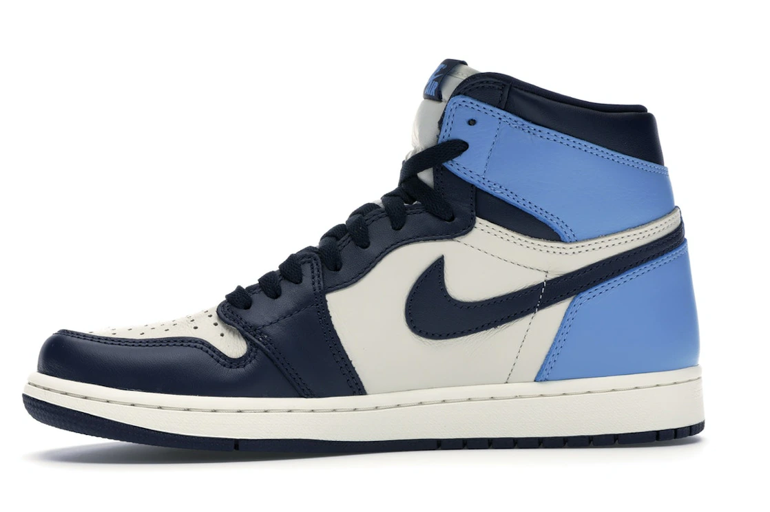 Vue 18 de Jordan 1 Retro High Obsidian