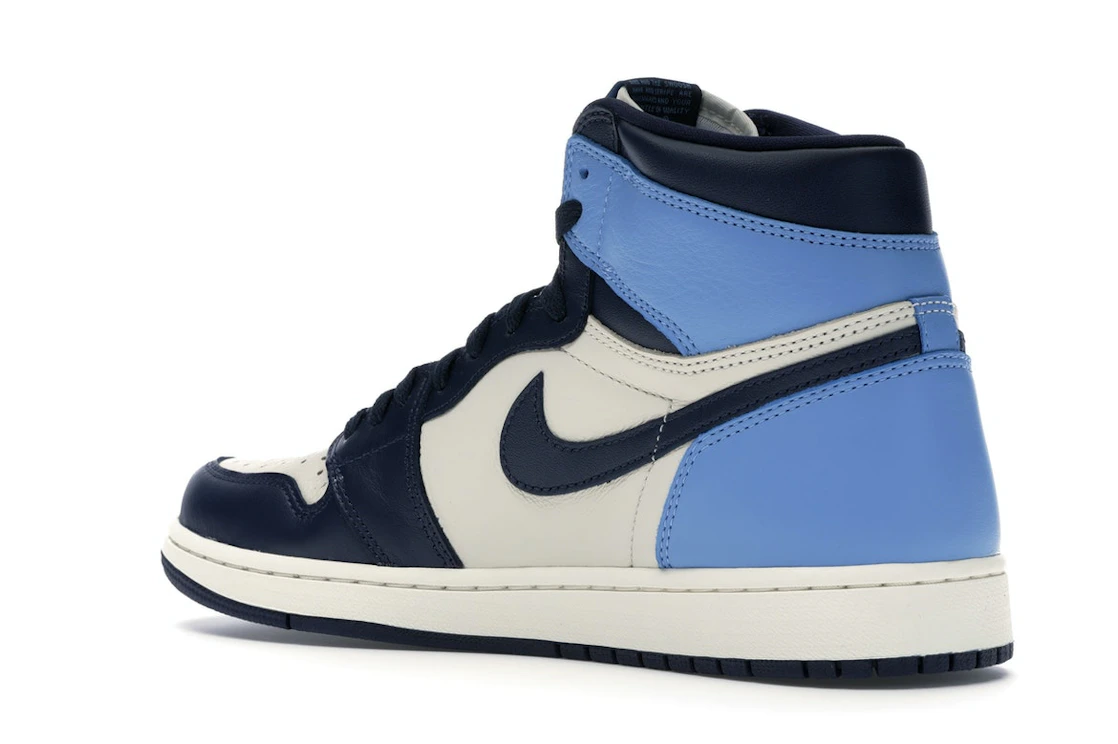 Vue 23 de Jordan 1 Retro High Obsidian
