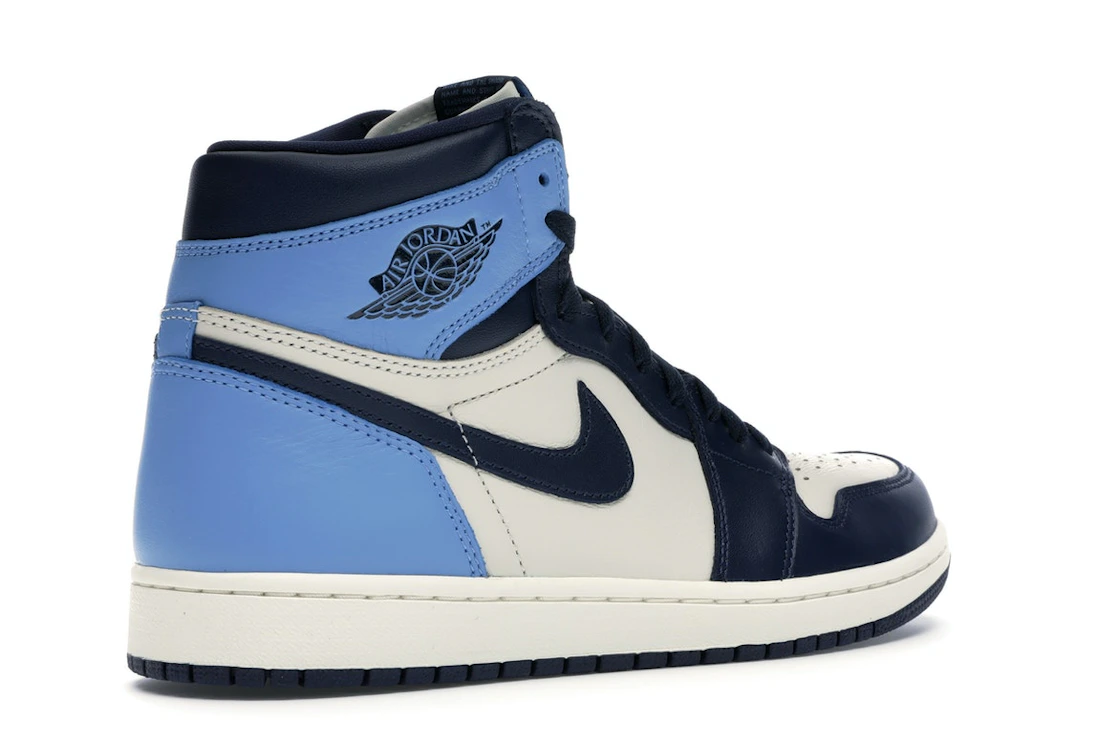 Vue 33 de Jordan 1 Retro High Obsidian