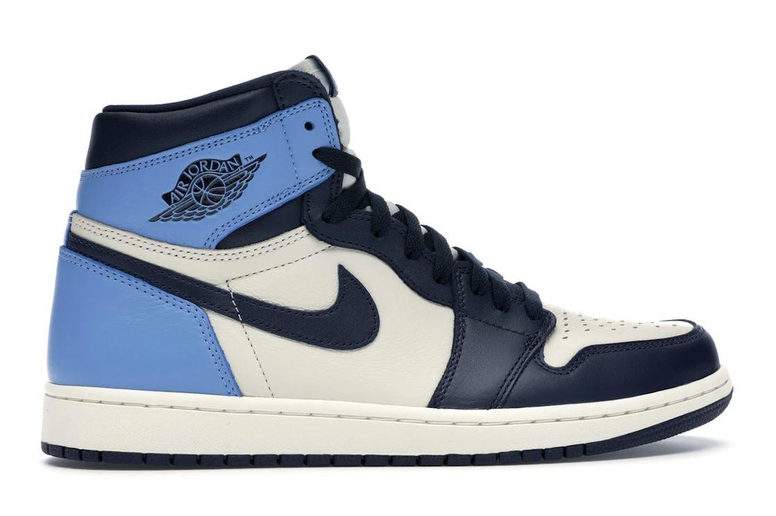 Vue 36 de Jordan 1 Retro High Obsidian