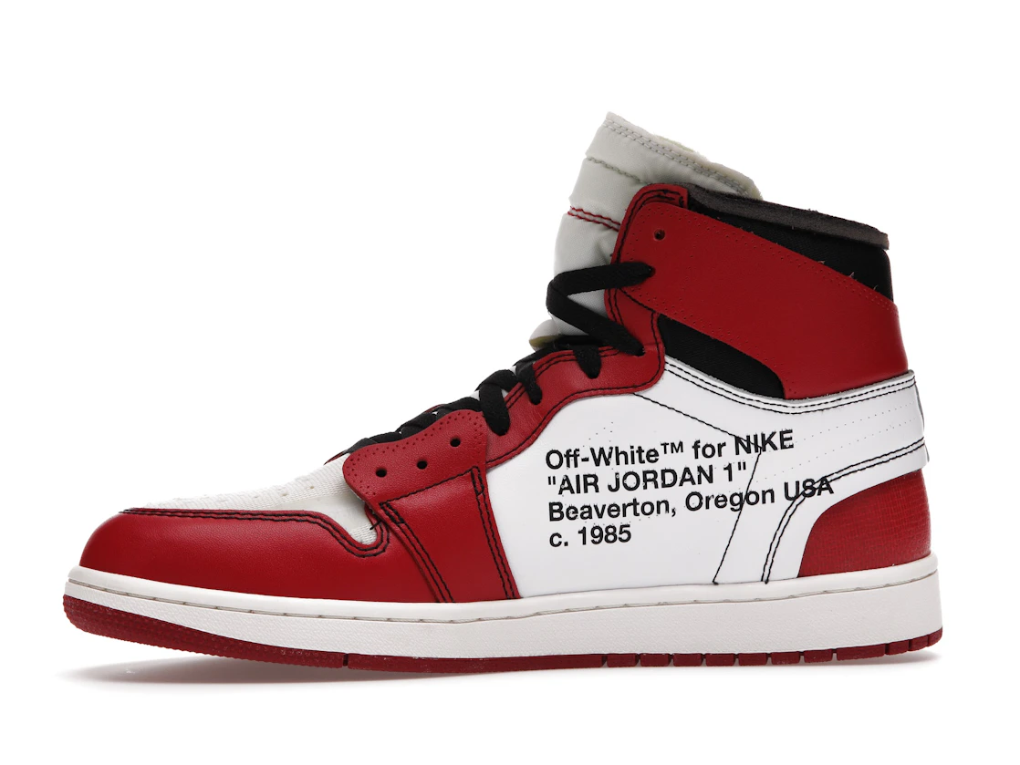 Vue 18 de Jordan 1 Retro High Off-White Chicago